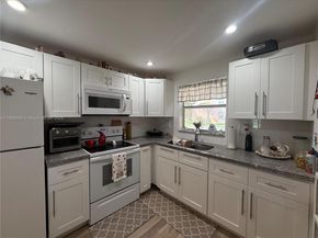 9581 Sunrise Lakes Blvd 101, Sunrise FL 33322