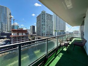 92 SW 3rd St 1104, Miami FL 33130