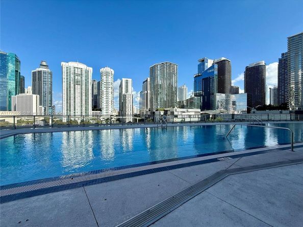 92 SW 3rd St 1104, Miami FL 33130