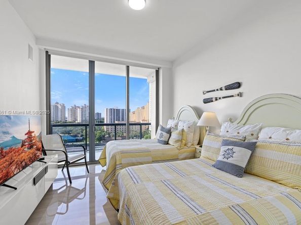 3250 NE 188th St 904, Aventura FL 33180