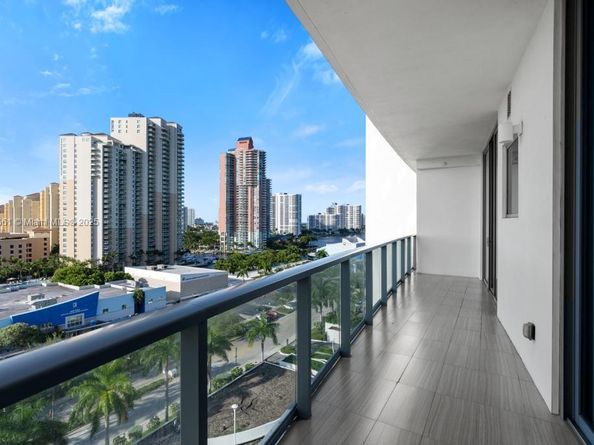 3250 NE 188th St 904, Aventura FL 33180