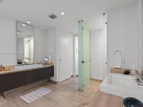 3250 NE 188th St 904, Aventura FL 33180