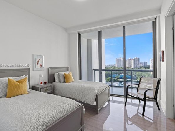 3250 NE 188th St 904, Aventura FL 33180