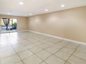 5975 NW 25th Ct 213, Sunrise FL 33313