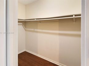 5975 NW 25th Ct 213, Sunrise FL 33313