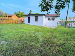 2879 NW 10th Ct, Fort Lauderdale FL 33311