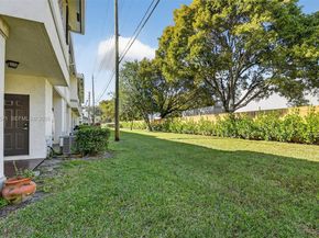 4206 Napoli Lake Dr, Riviera Beach FL 33410