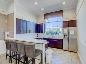 4206 Napoli Lake Dr, Riviera Beach FL 33410