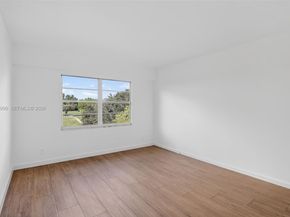 12601 SW 13th St 411G, Pembroke Pines FL 33027