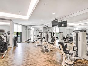 19500 Turnberry Way 20D, Aventura FL 33180