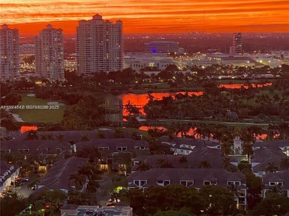 19500 Turnberry Way 20D, Aventura FL 33180