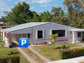2915 NW 68th St, Miami FL 33147