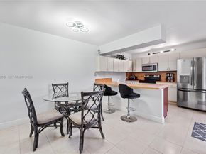 11920 SW 9th Mnr, Davie FL 33325