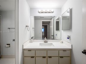 11920 SW 9th Mnr, Davie FL 33325