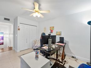 11920 SW 9th Mnr, Davie FL 33325