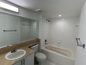 1155 Brickell Bay Dr 3205, Miami FL 33131