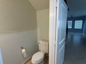 2837 Hidden Harbour Ct, Dania Beach FL 33312