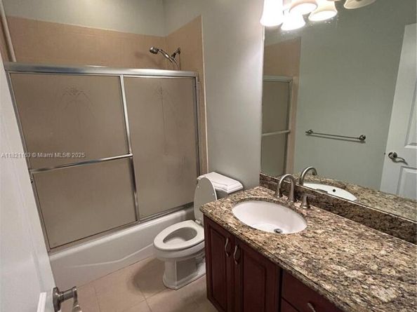 2837 Hidden Harbour Ct, Dania Beach FL 33312