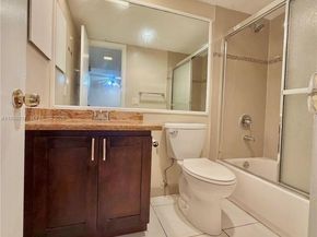 2320 S Cypress Bend Dr 206, Pompano Beach FL 33069