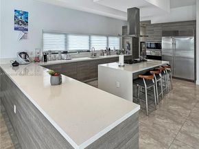 16640 Sunset Way, Weston FL 33326