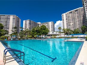 600 Three Islands Blvd 1707, Hallandale Beach FL 33009