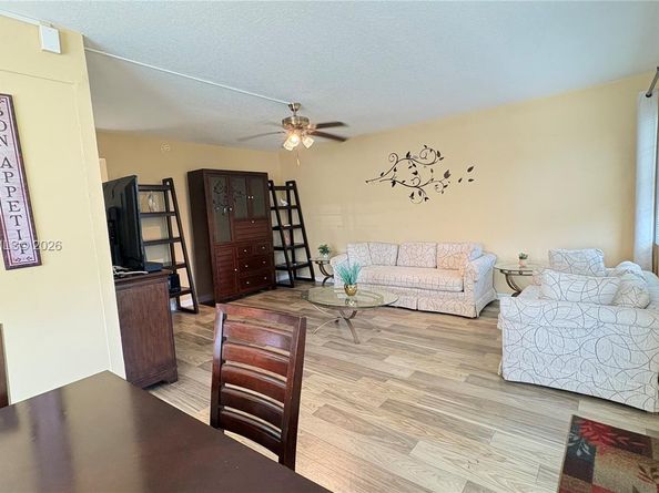 1044 Harwood D D, Deerfield Beach FL 33442