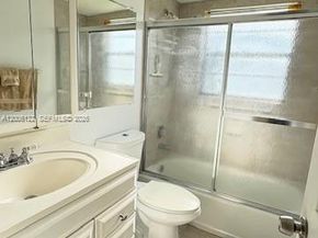 1044 Harwood D D, Deerfield Beach FL 33442