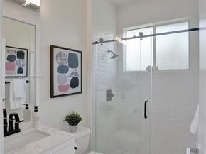 1356 Ginger Cir, Weston FL 33326