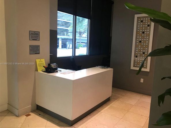 100 Lincoln Rd 643, Miami Beach FL 33139