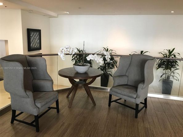 100 Lincoln Rd 643, Miami Beach FL 33139