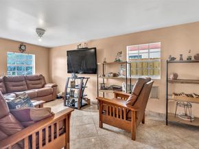 2041 Wellington Rd, West Palm Beach FL 33409