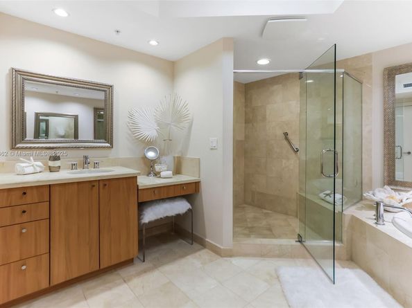 1 N Ocean Blvd 508, Pompano Beach FL 33062