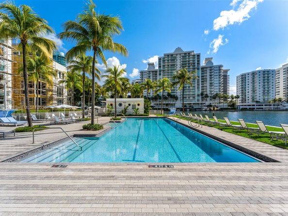6103 Aqua Ave 504, Miami Beach FL 33141