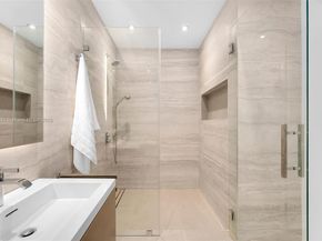 6103 Aqua Ave 504, Miami Beach FL 33141