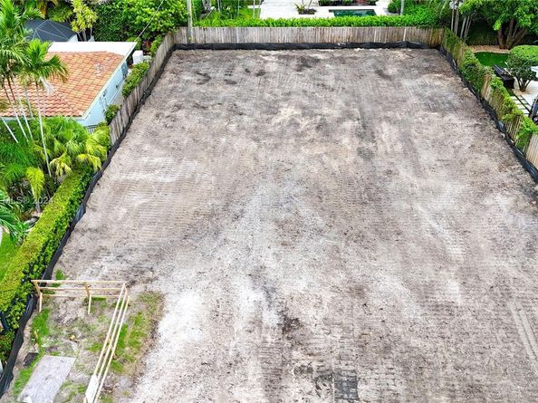 2018 NE 31st Ave, Fort Lauderdale FL 33305