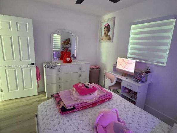 11730 SW 174th Ter, Miami FL 33177