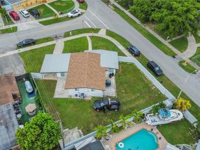 11730 SW 174th Ter, Miami FL 33177