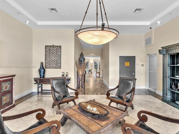 2600 SW 27th Ave 506, Miami FL 33133