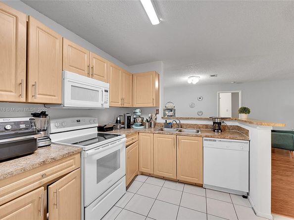 11245 W Atlantic Blvd 102, Coral Springs FL 33071
