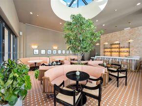 11 NE 6th St 1208, Miami FL 33132