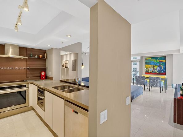 1500 Ocean Dr 507, Miami Beach FL 33139