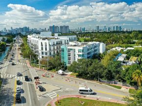 2020 Prairie Ave 202, Miami Beach FL 33139