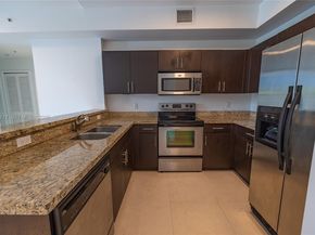 2020 Prairie Ave 202, Miami Beach FL 33139