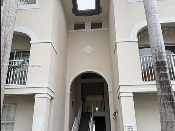 11603 NW 89th St 214, Doral FL 33178