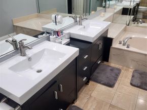 7050 NW 44th St 402, Lauderhill FL 33319