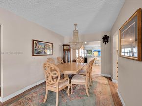 7109 NW 75th St, Tamarac FL 33321