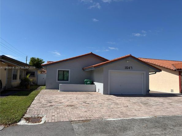 1647 SW 136th Pl, Miami FL 33175