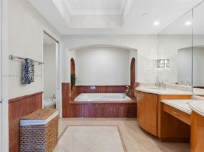 17875 Collins Ave 3305, Sunny Isles Beach FL 33160