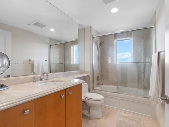 17875 Collins Ave 3305, Sunny Isles Beach FL 33160