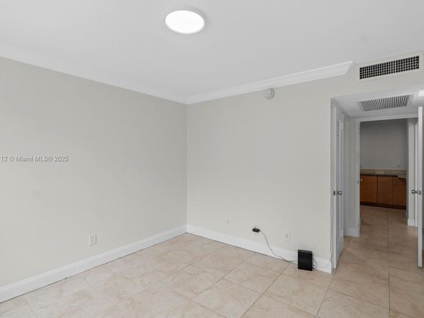 5161 Collins Ave 701, Miami Beach FL 33140